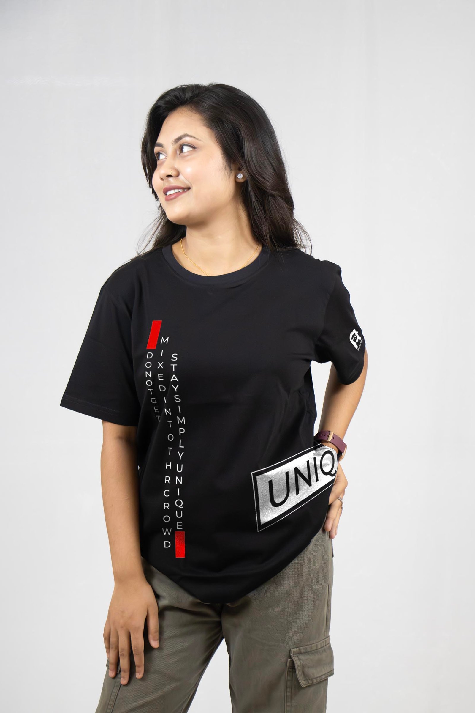 Stay UNIQUE - Typography Printed T-Shirt Half Sleeve