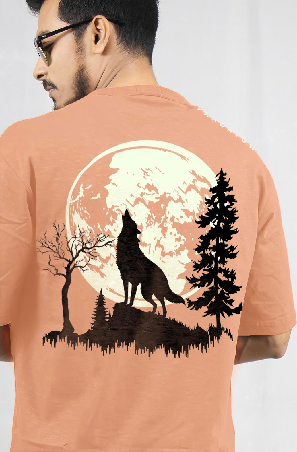 Courage-Strength-Honour Wolf Glow in The Dark Printed T-Shirt Half Sleeve